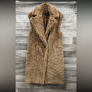 NWT BCBG MaxAzaria Tan Oversized Longline Teddy Vest Size XS
